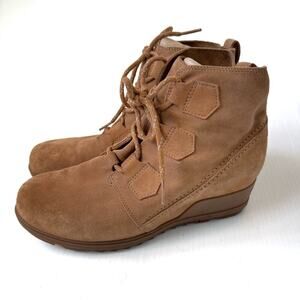 Sorel Evie suede lace up wedge shoe boots womens size 11